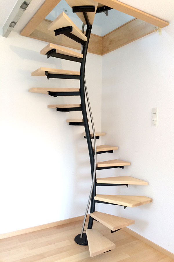 Dachstuhl Treppe